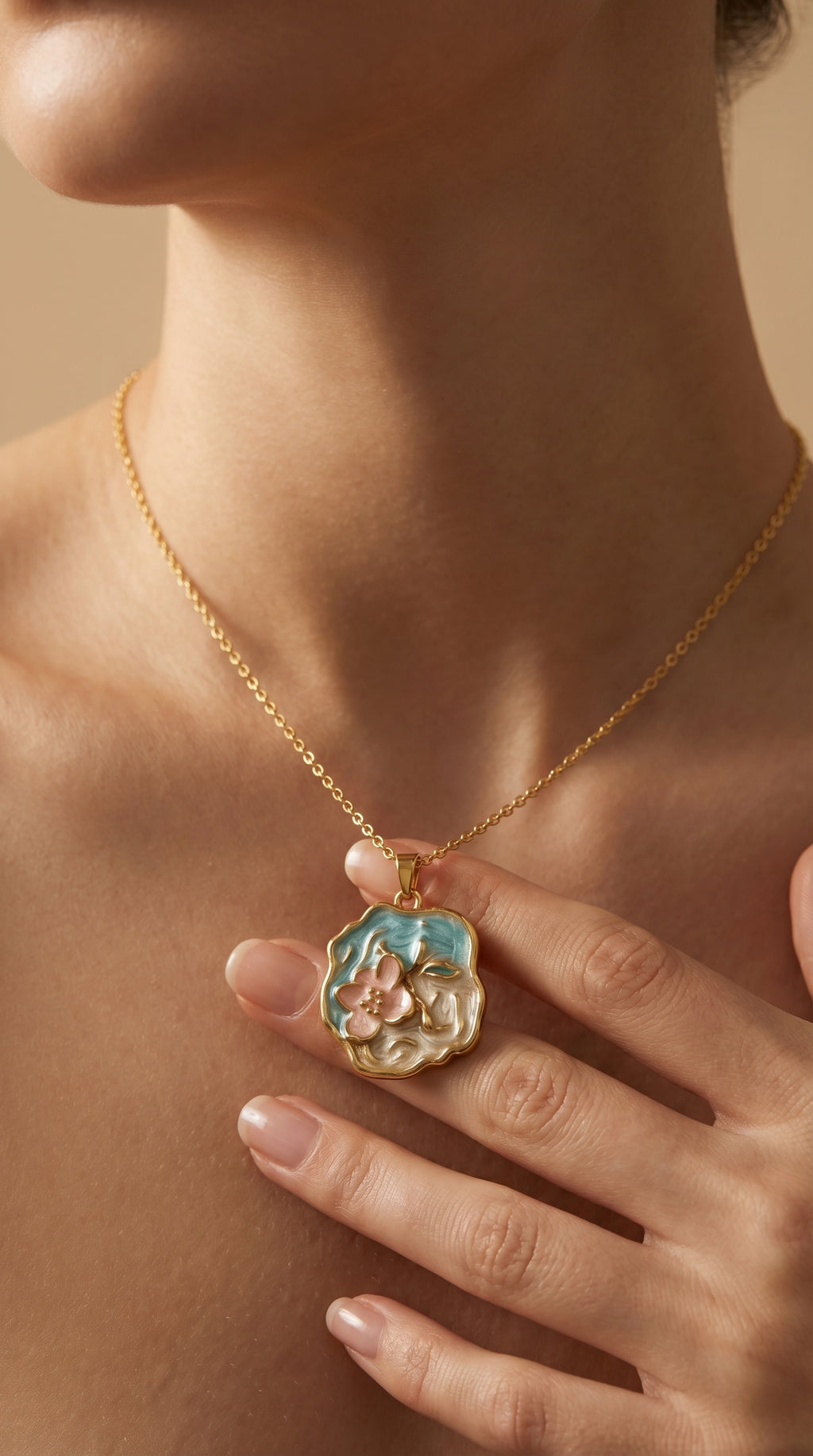 Flora Bloom Pendant