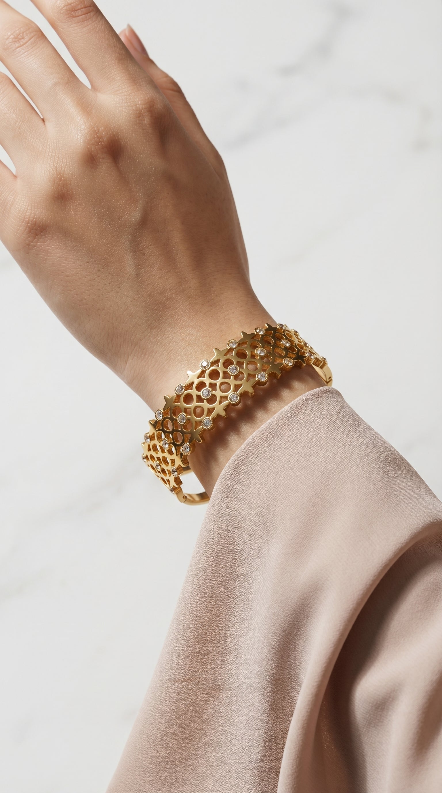 Zoya Crystal Filigree Bangle