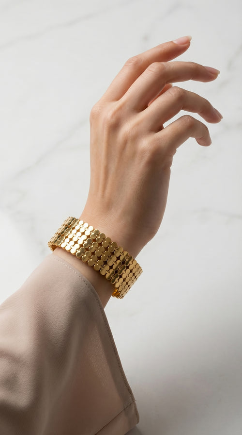 Aura Link Bangle