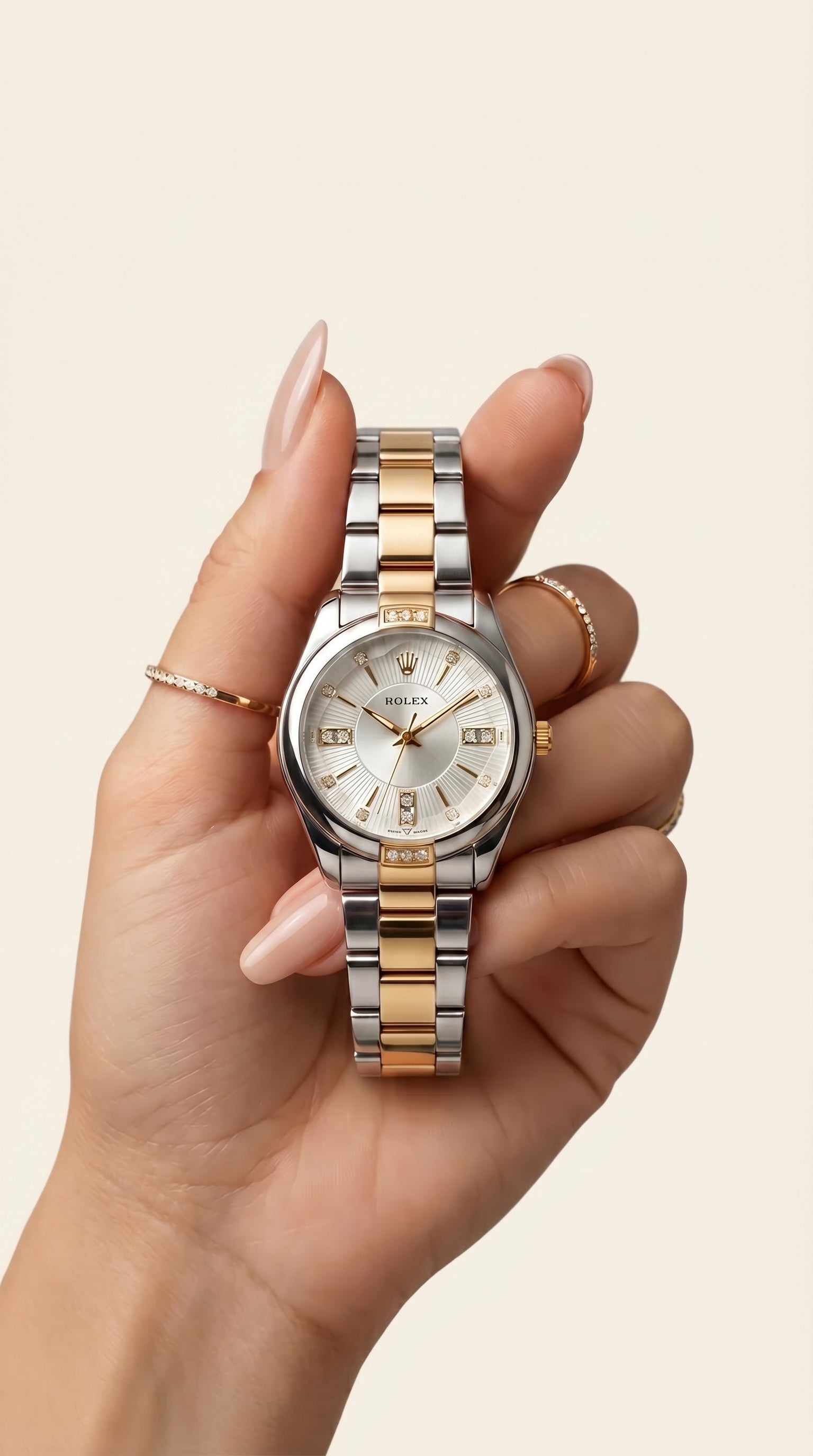 Aura Chrono Ring